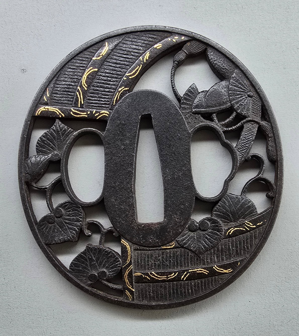 Tsuba: Screen and Aoi Leaves (Fsk #124) — 1 of 3