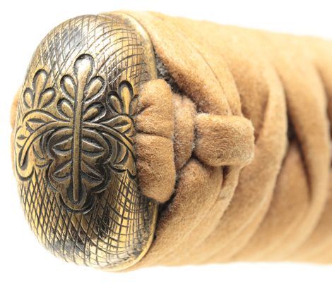 Wakizashi Koshirae with "Kiri" Family Crest Designed Fittings, 2-bu kizami Kin nashi-ji nuri saya — 9 of 12