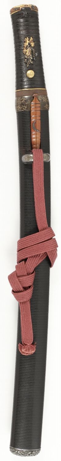 Black Lacquered Finely Carved Scabbard Aikuchi Wakizashi Koshirae — 3 of 9