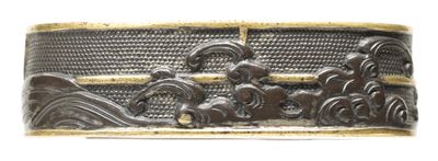 Uchigatana Koshirae with Wave-Patterned Fittings and Black Ishime-ji Saya with Kamon Kage-makie — 5 of 12
