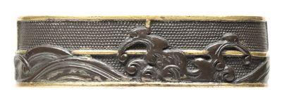 Uchigatana Koshirae with Wave-Patterned Fittings and Black Ishime-ji Saya with Kamon Kage-makie — 6 of 12