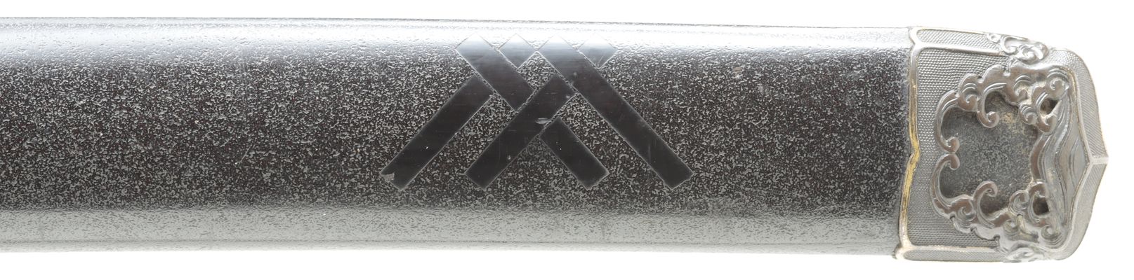 Uchigatana Koshirae with Wave-Patterned Fittings and Black Ishime-ji Saya with Kamon Kage-makie — 12 of 12