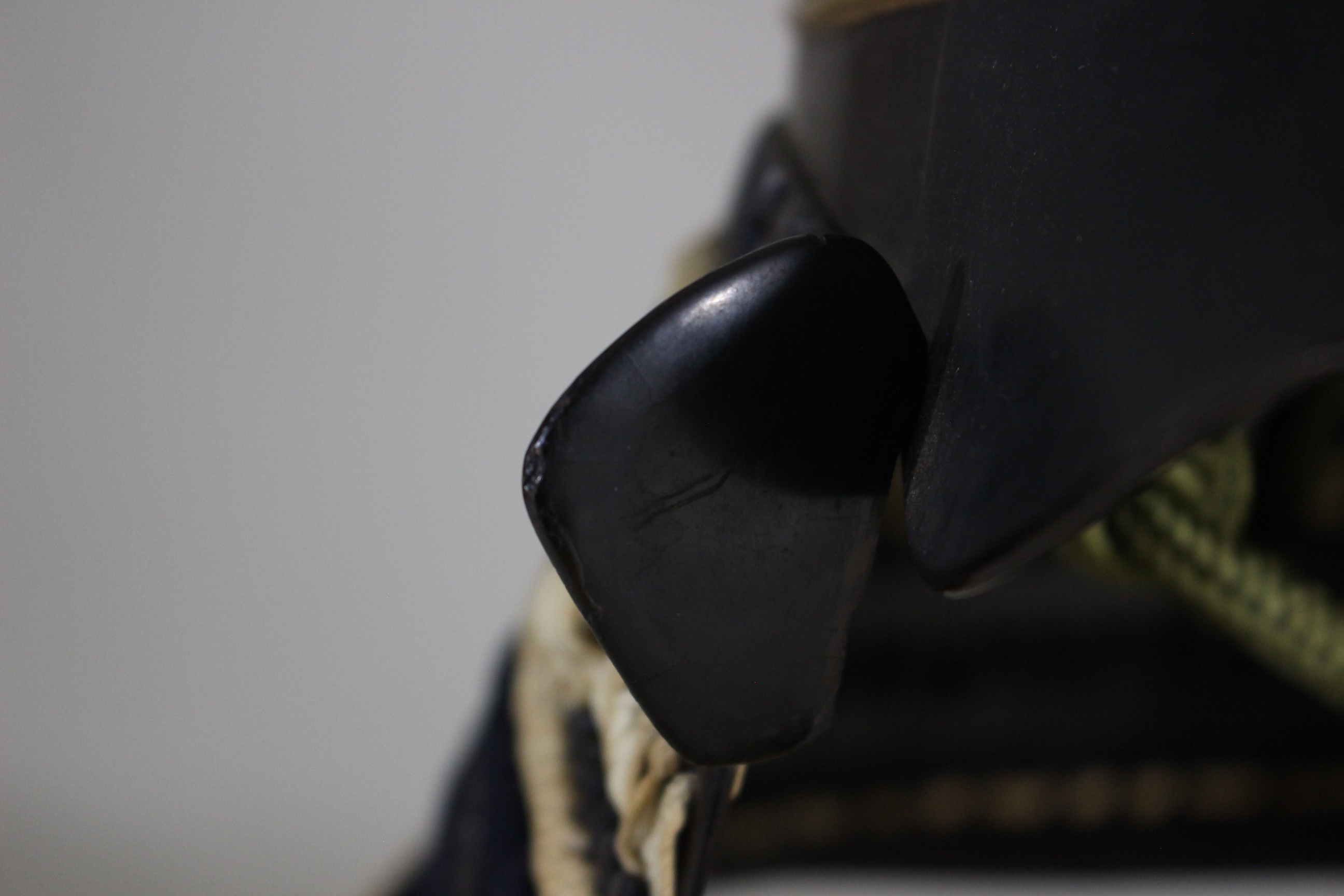 Tokubetsu Kicho Certificate: Black Lacquered Hon-kozane White Ito Odoshi Chu-kon Nimai-do Gusoku Y1-85 — 45 of 100