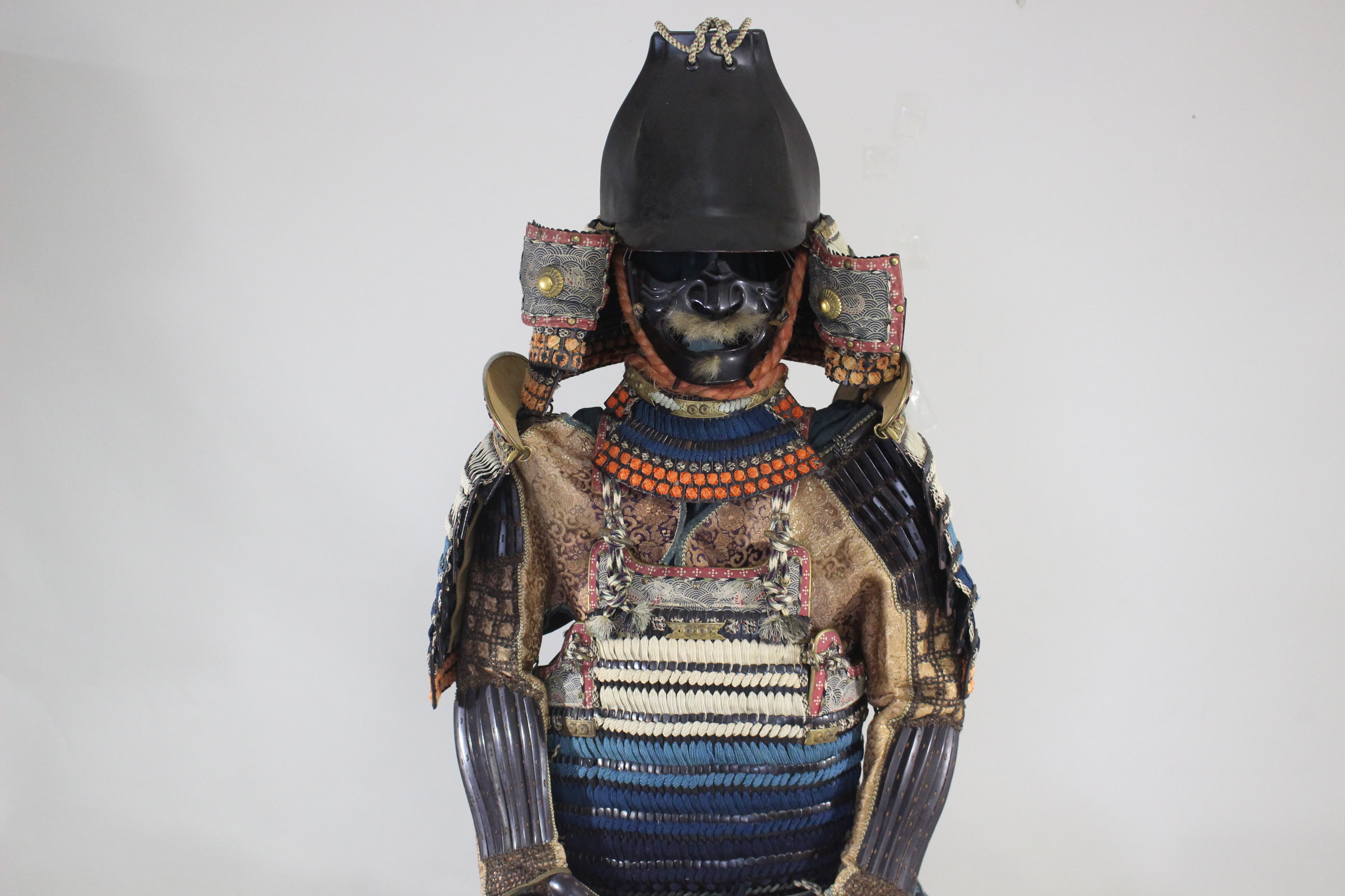 Special Kicho Certificate: Kon Susogo Odoshi Do-Maru Gusoku Y1-57 — 48 of 97