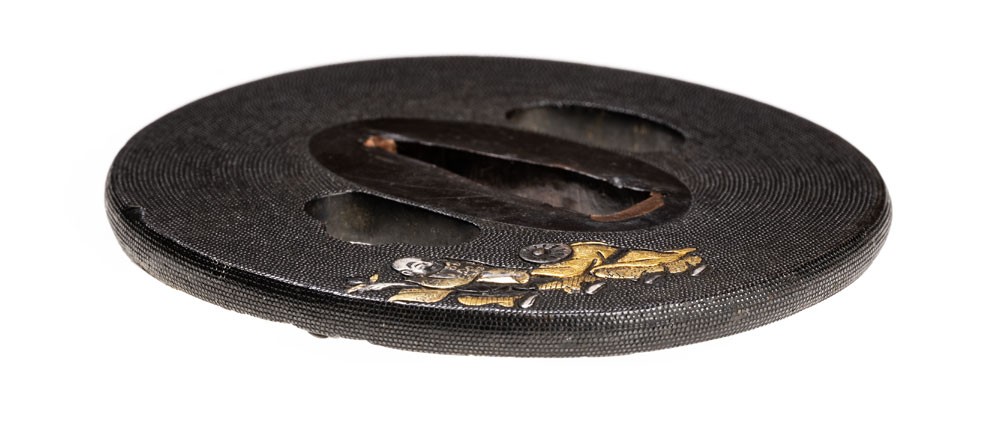 Mito Ryoushi Hoenzu (Hunter Catching Monkey) Tsuba - Hozon Tosogu — 14 of 16