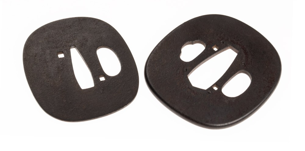 Mito Dragonfly Design Tsuba - Hozon Tosogu — 17 of 18