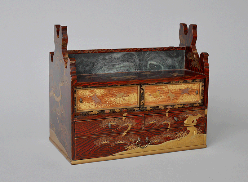Sword Rack with crane and lucky mountain design, with wood grain lacquer Horaisan design small chest, for three swords — 4 of 6