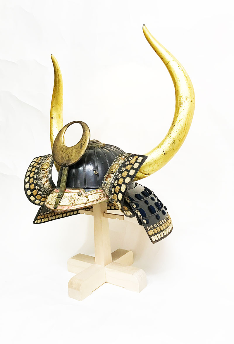 Iron Black Lacquer 20-Plate Suji Kabuto — 3 of 7