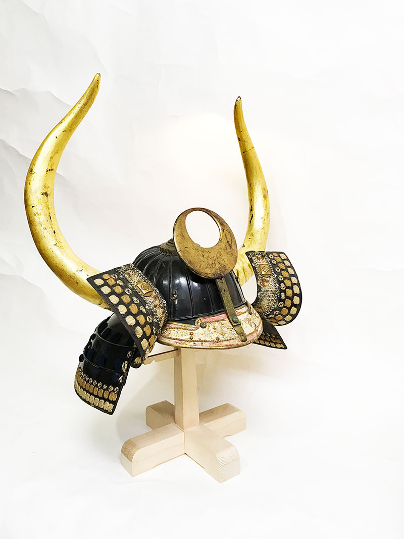 Iron Black Lacquer 20-Plate Suji Kabuto — 4 of 7