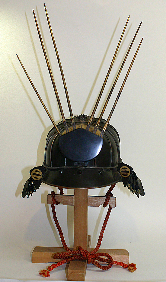 Iron Black Lacquer Akoda-nari Kabuto with Full Fukurins — 1 of 6
