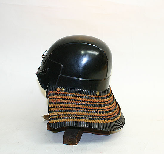 Black Lacquered Zunari Kabuto — 3 of 5