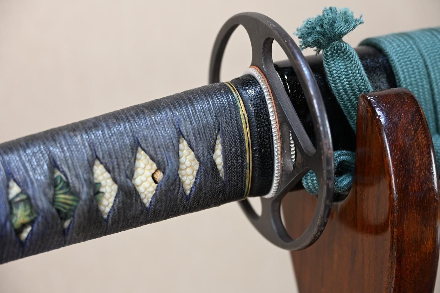 Katana: Unsigned, 68.9cm - Beautiful form, lightweight, for appreciation, iai, or tameshigiri! — 36 of 49