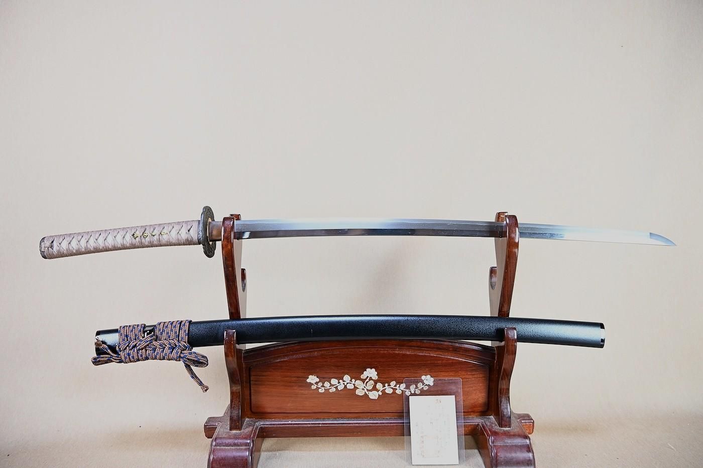 Katana: Unsigned, 68.9cm - Beautiful form, lightweight, for appreciation, iai, or tameshigiri! — 49 of 49