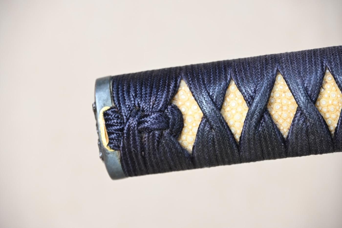 Katana: Mumei - 70.7cm, Excellent for Appreciation, Iaido, and Tameshigiri — 35 of 47