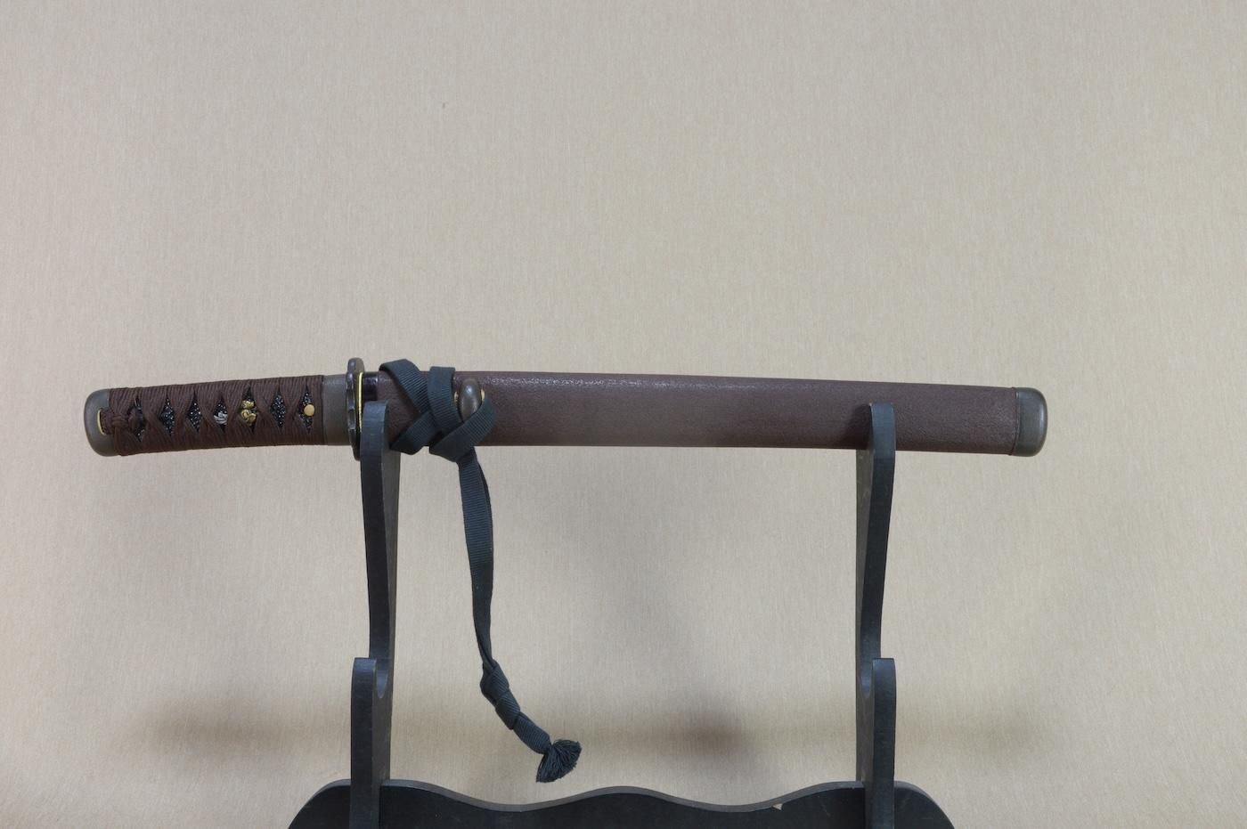 【美しくも、斬れ味抜群の短刀】「無銘」27.4cm 、鑑賞に・居合・試斬刀として!!! — 22 of 40