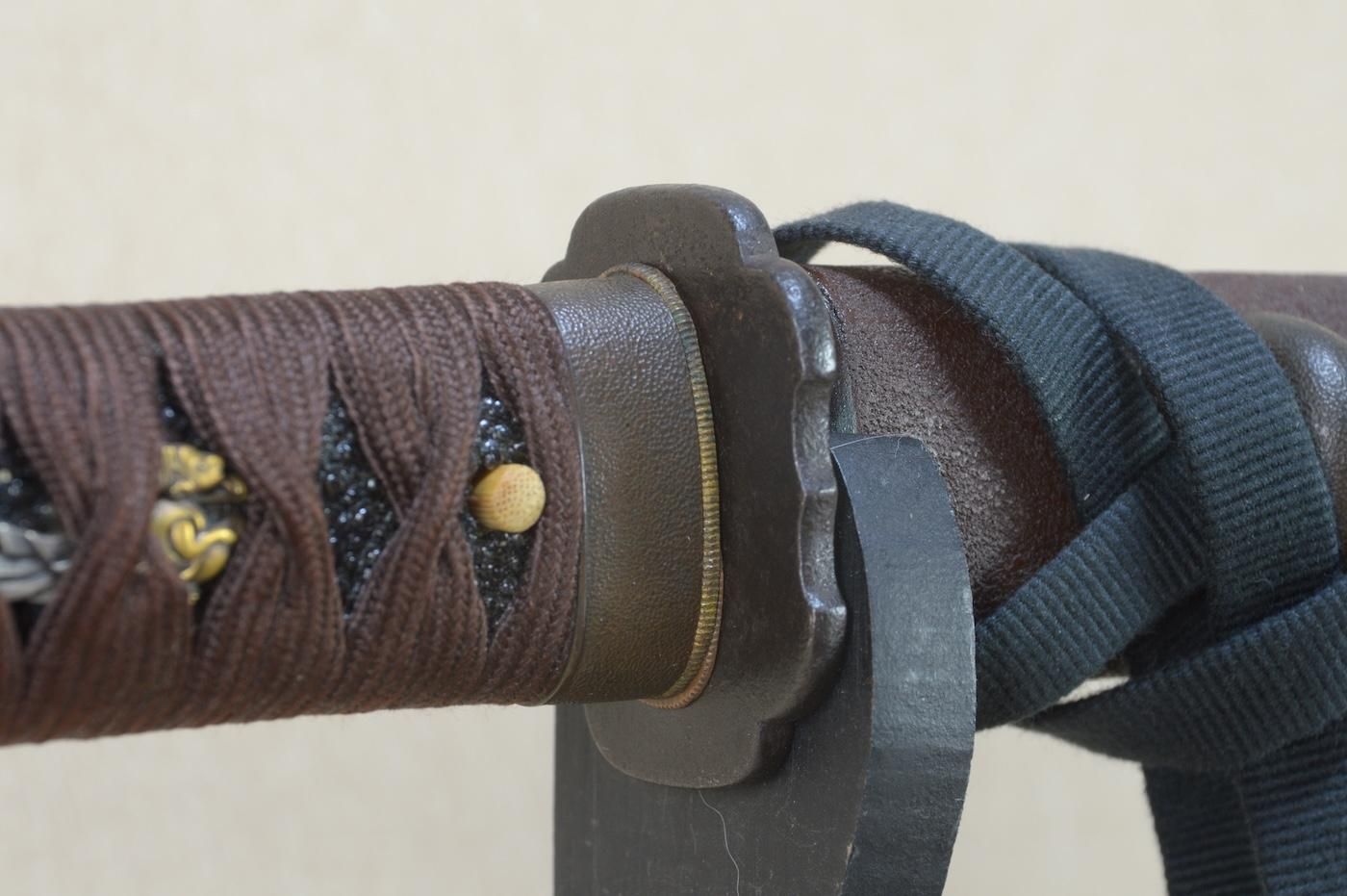 【美しくも、斬れ味抜群の短刀】「無銘」27.4cm 、鑑賞に・居合・試斬刀として!!! — 28 of 40