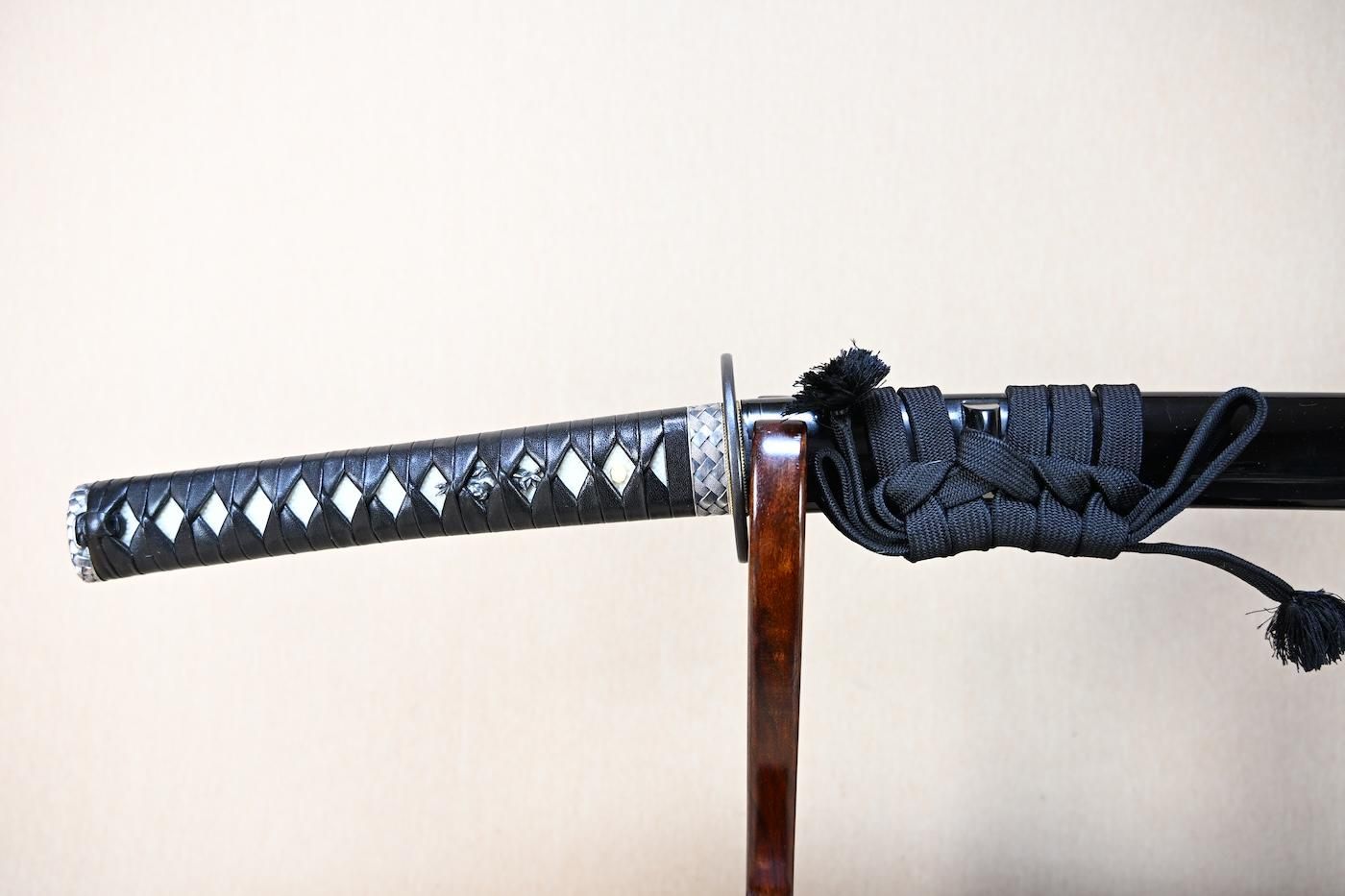 Katana: Mumei - 63.6cm, a small powerful sword easy to handle, for appreciation, iai, or tameshigiri! — 31 of 47
