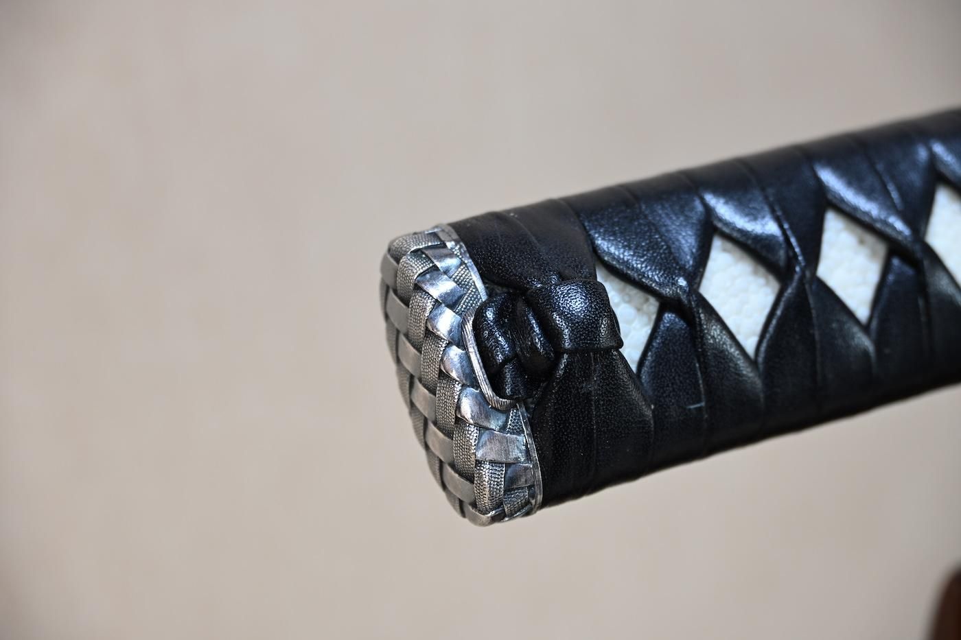 Katana: Mumei - 63.6cm, a small powerful sword easy to handle, for appreciation, iai, or tameshigiri! — 37 of 47