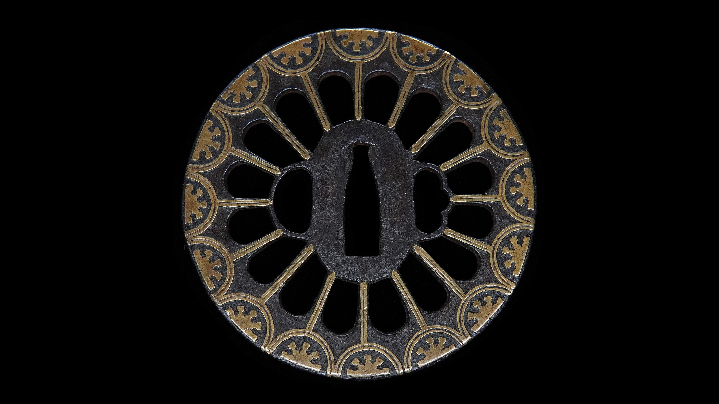 Tsuba: Chrysanthemum Openwork Inlay, Mumei Heianjo — 2 of 8