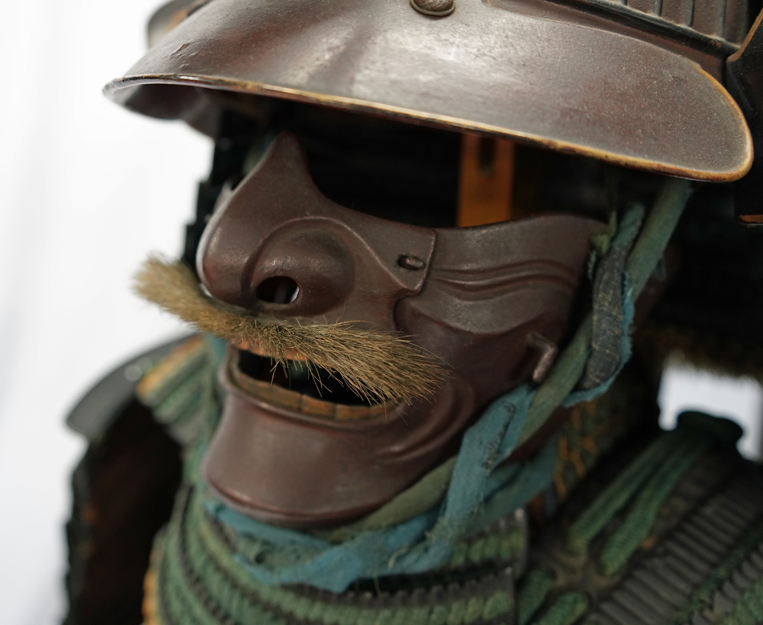Armor: Moegi-ito Honkozane Odoshi Nimai-do Gusoku — 7 of 8