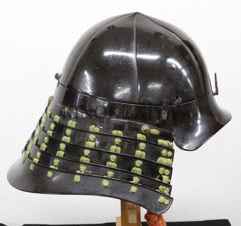 Iron Black Lacquer Split Toppainari Kabuto — 2 of 3