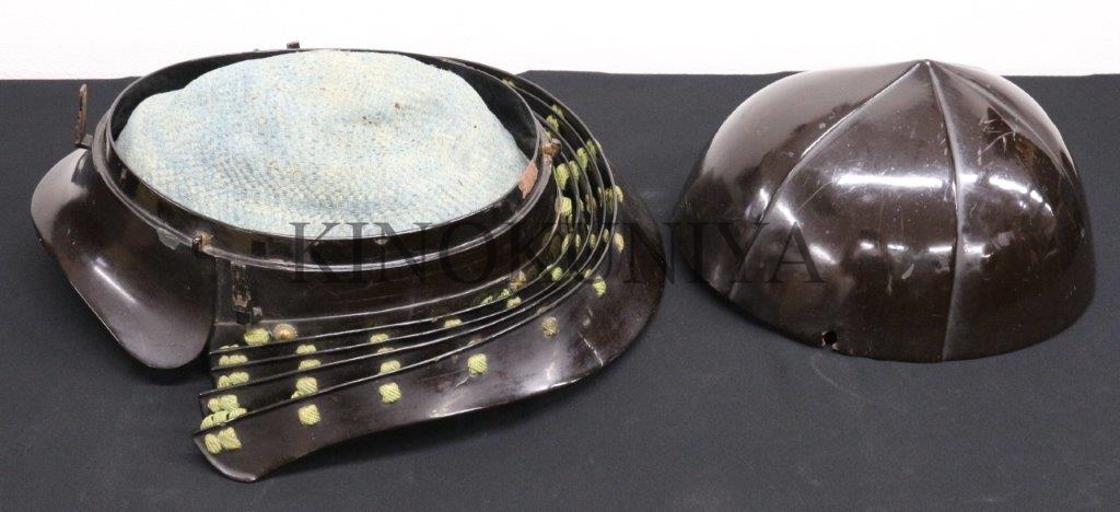 Iron Black Lacquer Split Toppainari Kabuto — 3 of 3