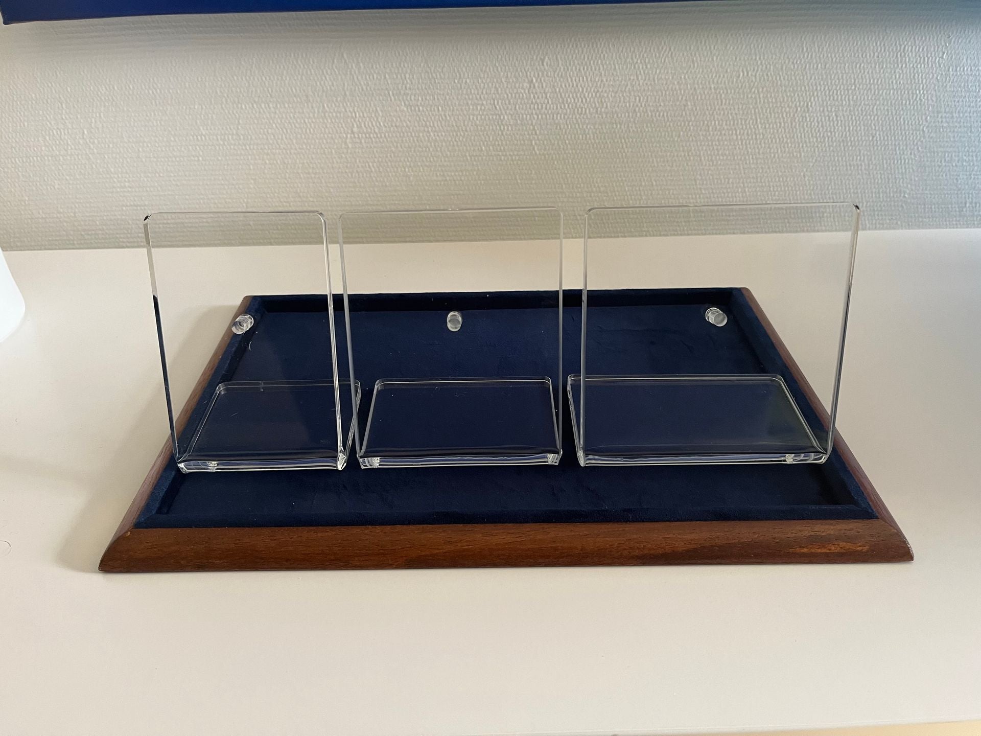 Acrylic Design Stand - Sizes S, M, XL — 5 of 15