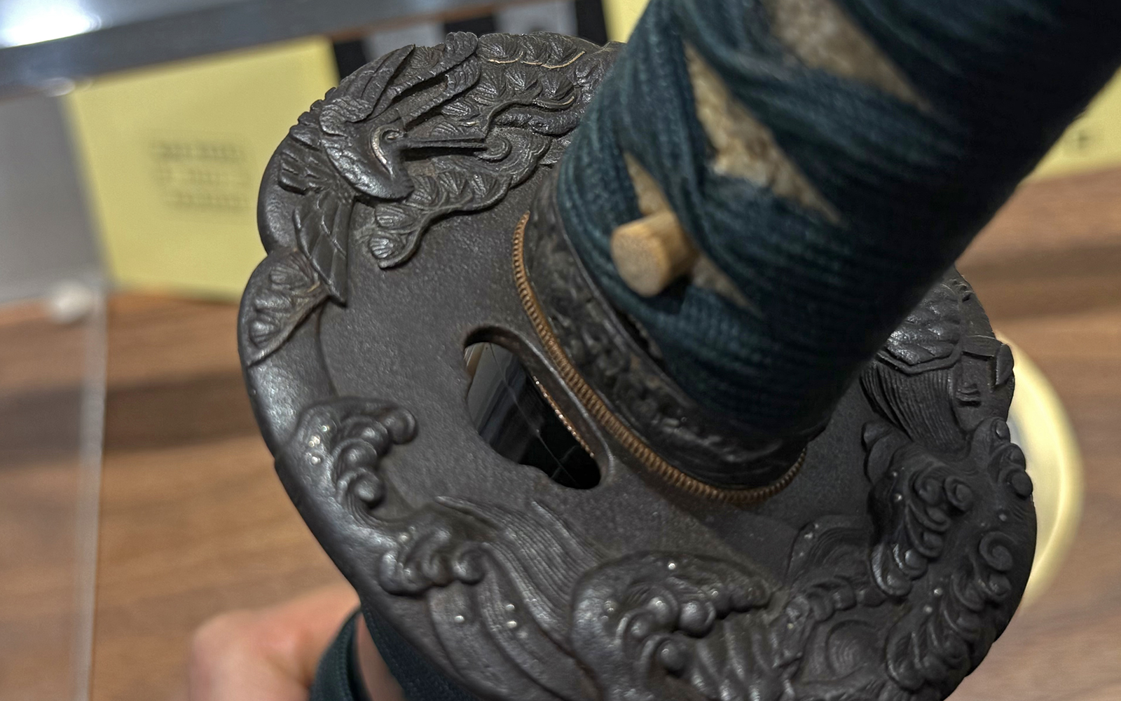 越前関 二ツ胴切落 金象嵌銘 刀 — 9 of 15