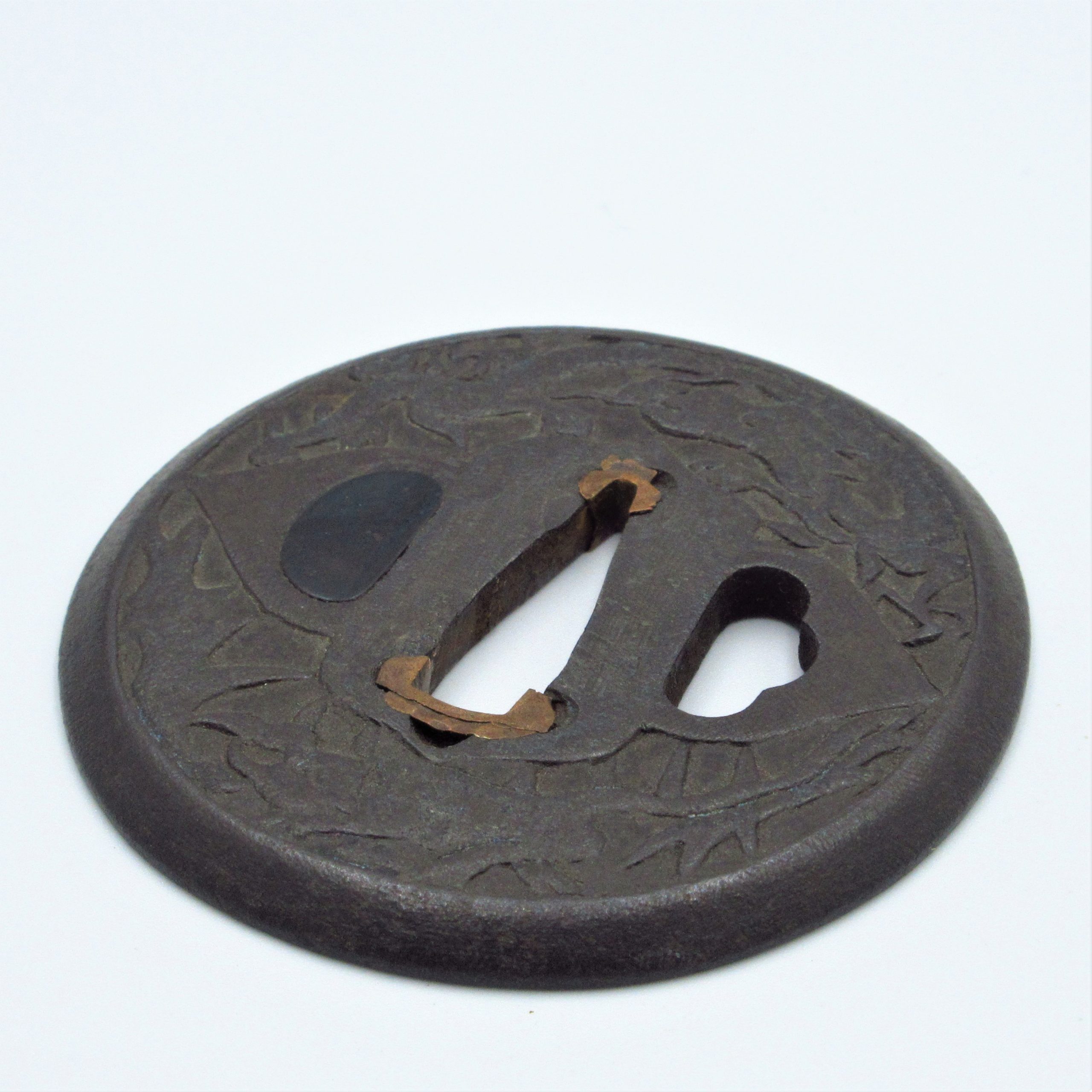 Tsuba: Dragon and Tiger Design (Mumei, Nanban) — 3 of 4