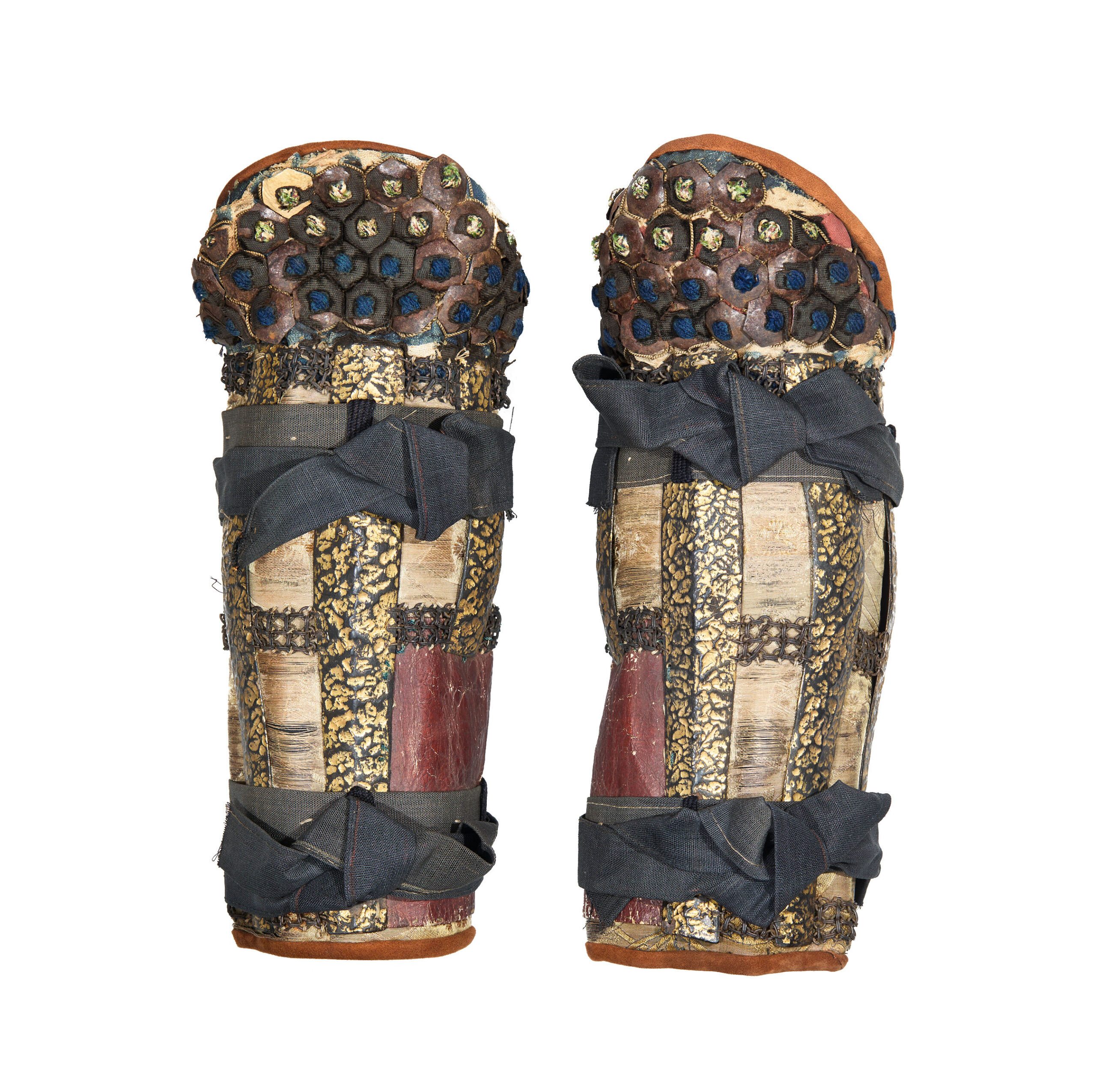 Antique Mid Edo Period Samurai Armor with Tokubetsu Kicho Shiryo Certificate (A-64) — 31 of 33