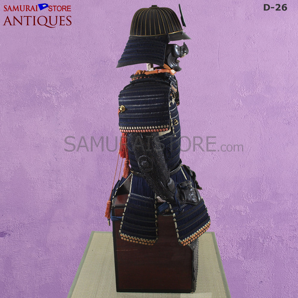 Antique suit of armor from mid Edo period w/ Tokubetsu-Kicho Certificate — 8 of 24