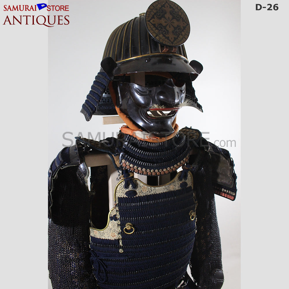 Antique suit of armor from mid Edo period w/ Tokubetsu-Kicho Certificate — 10 of 24