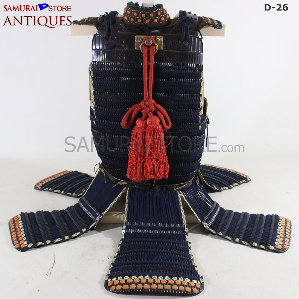 Antique suit of armor from mid Edo period w/ Tokubetsu-Kicho Certificate — 16 of 24