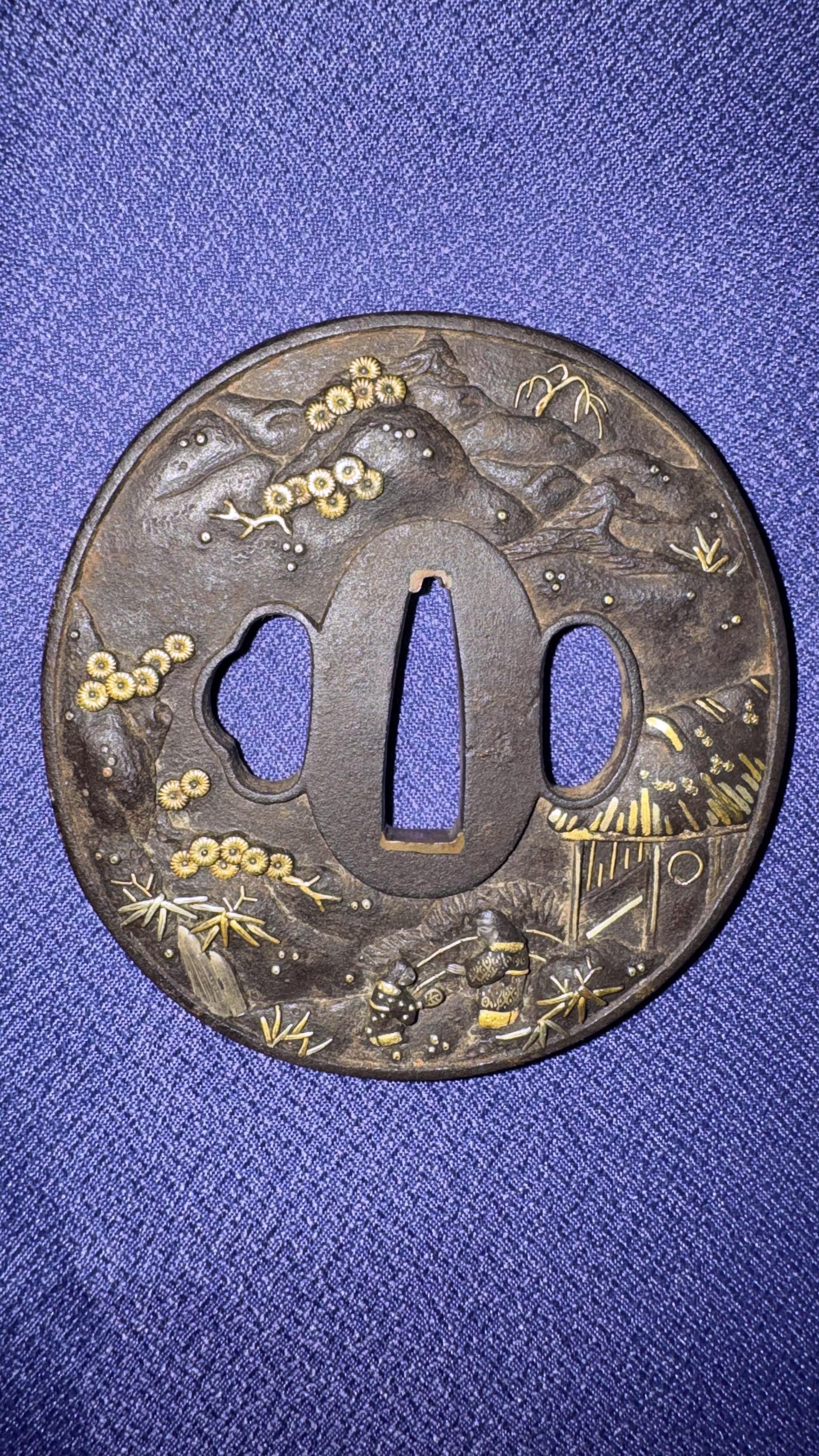 Tsuba: Mumei Soten - Tokubetsu Hozon Tosogu — 2 of 4