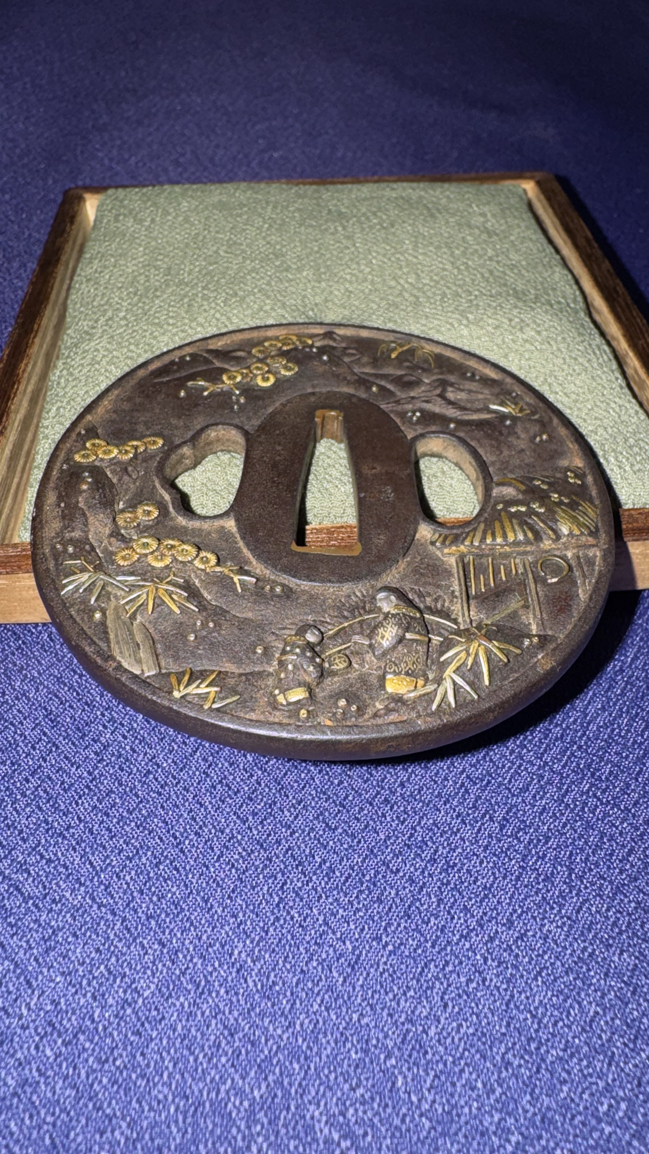 Tsuba: Mumei Soten - Tokubetsu Hozon Tosogu — 3 of 4