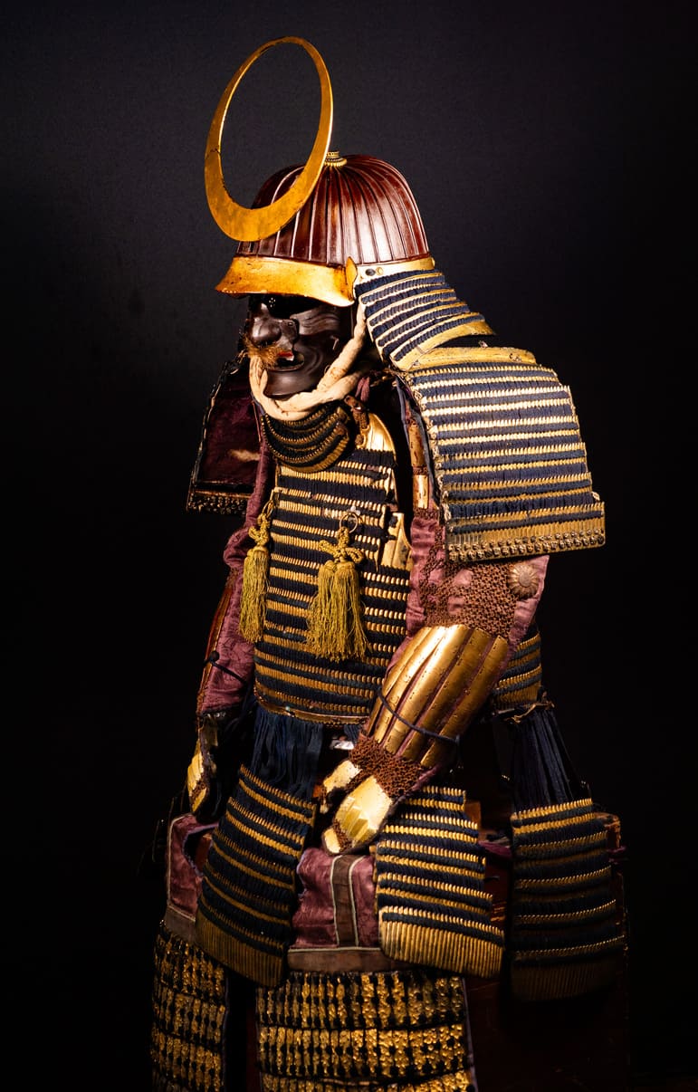 Edo period samurai Kabuto with crescent moon crest — 14 of 28