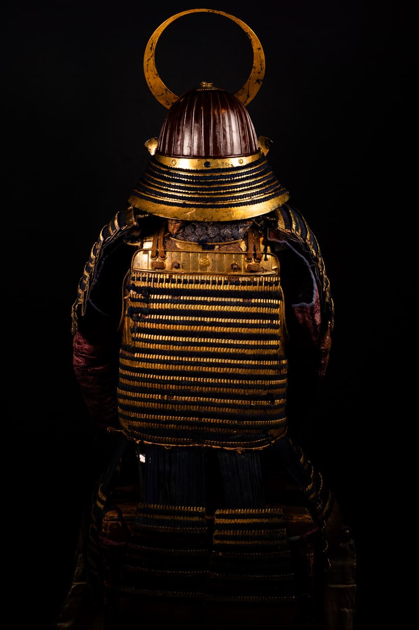 Edo period samurai Kabuto with crescent moon crest — 23 of 28
