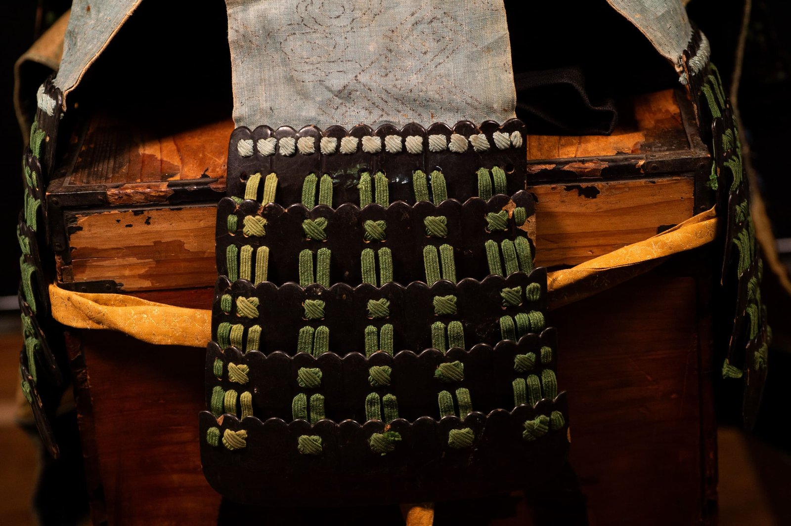 Japanese Samurai Armor Tōsei Gusoku with Torii Maedate — 21 of 22