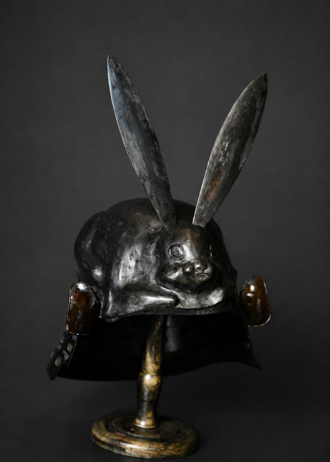 Edo Usagi-nari Kawari Kabuto – Silver-Foiled Rabbit Helmet — 3 of 15