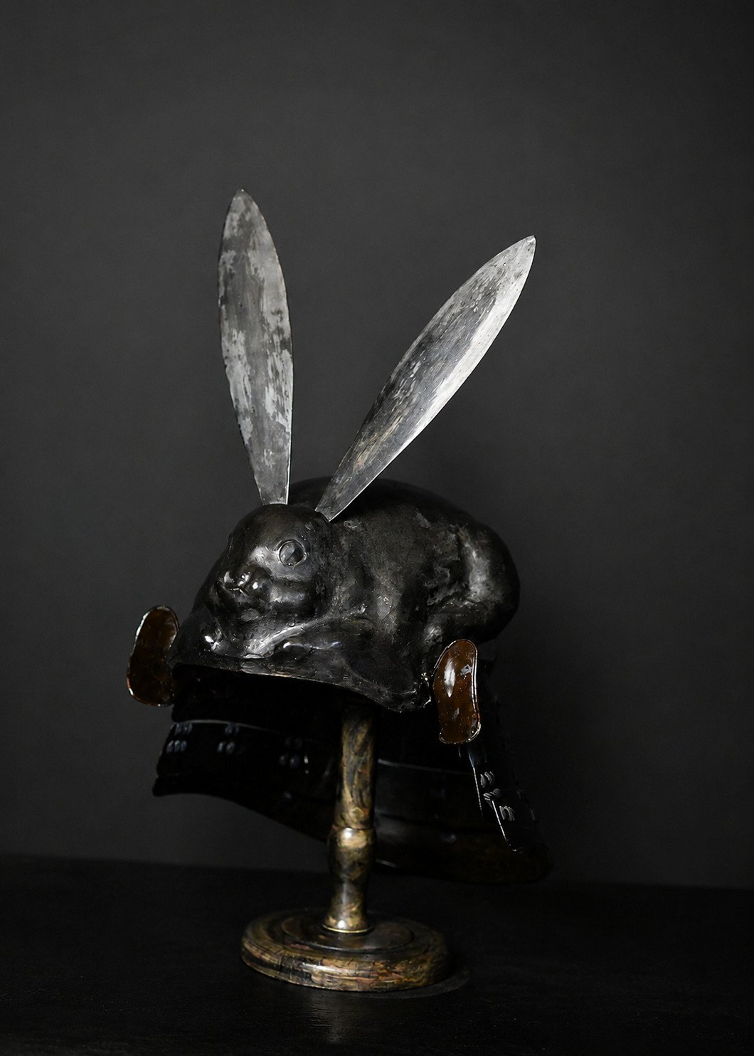 Edo Usagi-nari Kawari Kabuto – Silver-Foiled Rabbit Helmet — 8 of 15