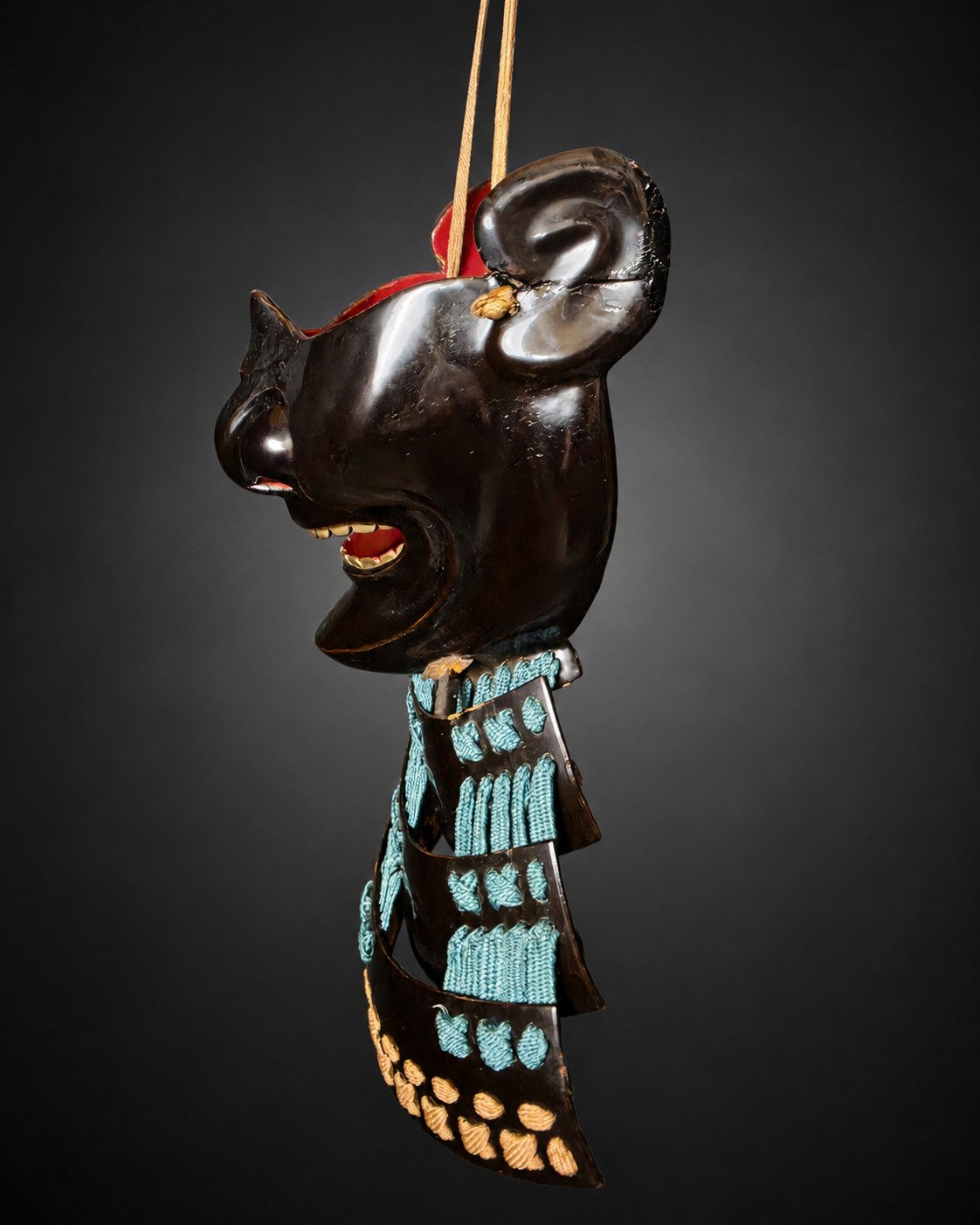 Edo Period Nerikawa Mempō with Three-Lame Yodare-kake – Black Lacquer — 4 of 8