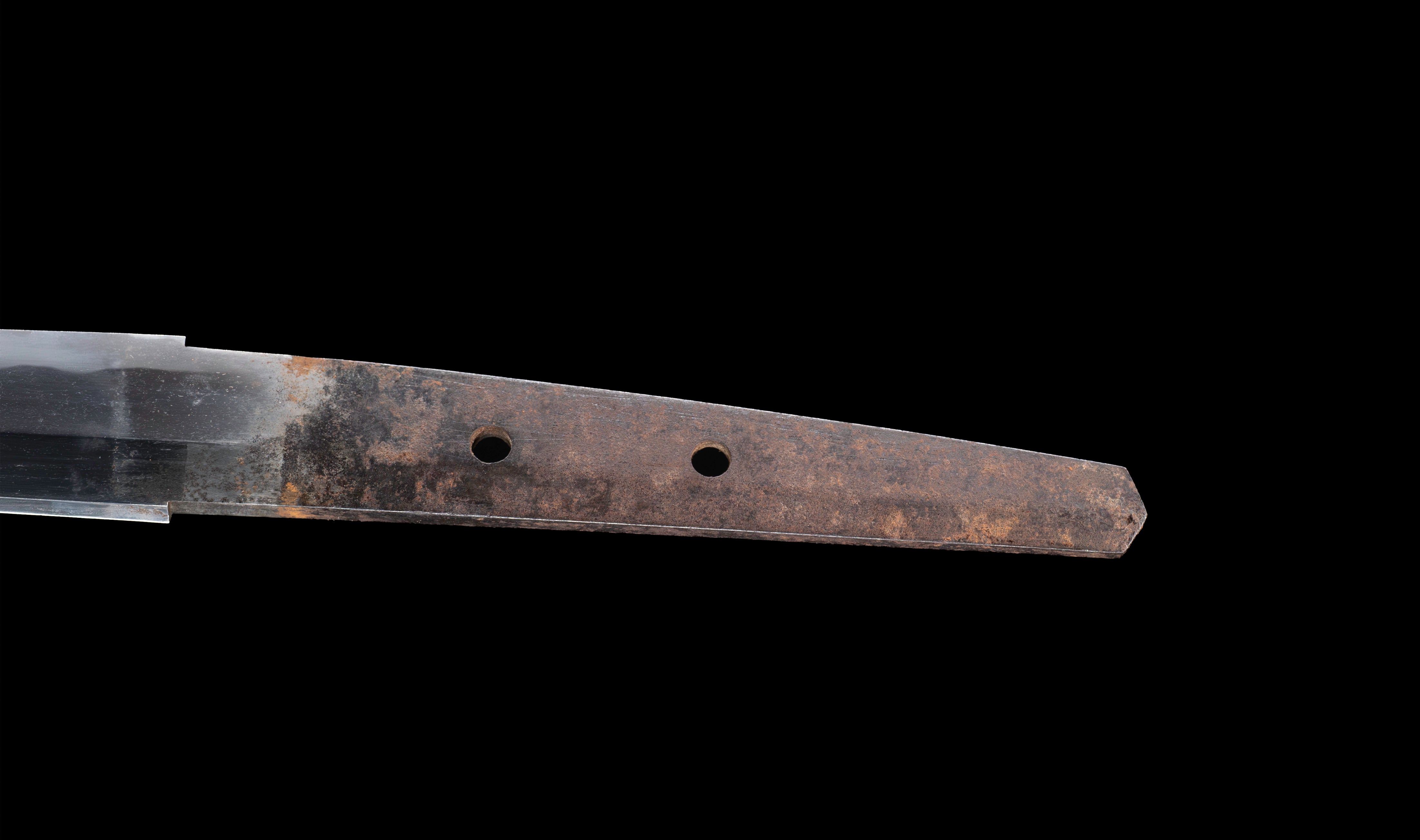 Antique Japanese Katana: Vermilion Lacquer Saya, Sparrow Fuchi-Kashira — 13 of 46