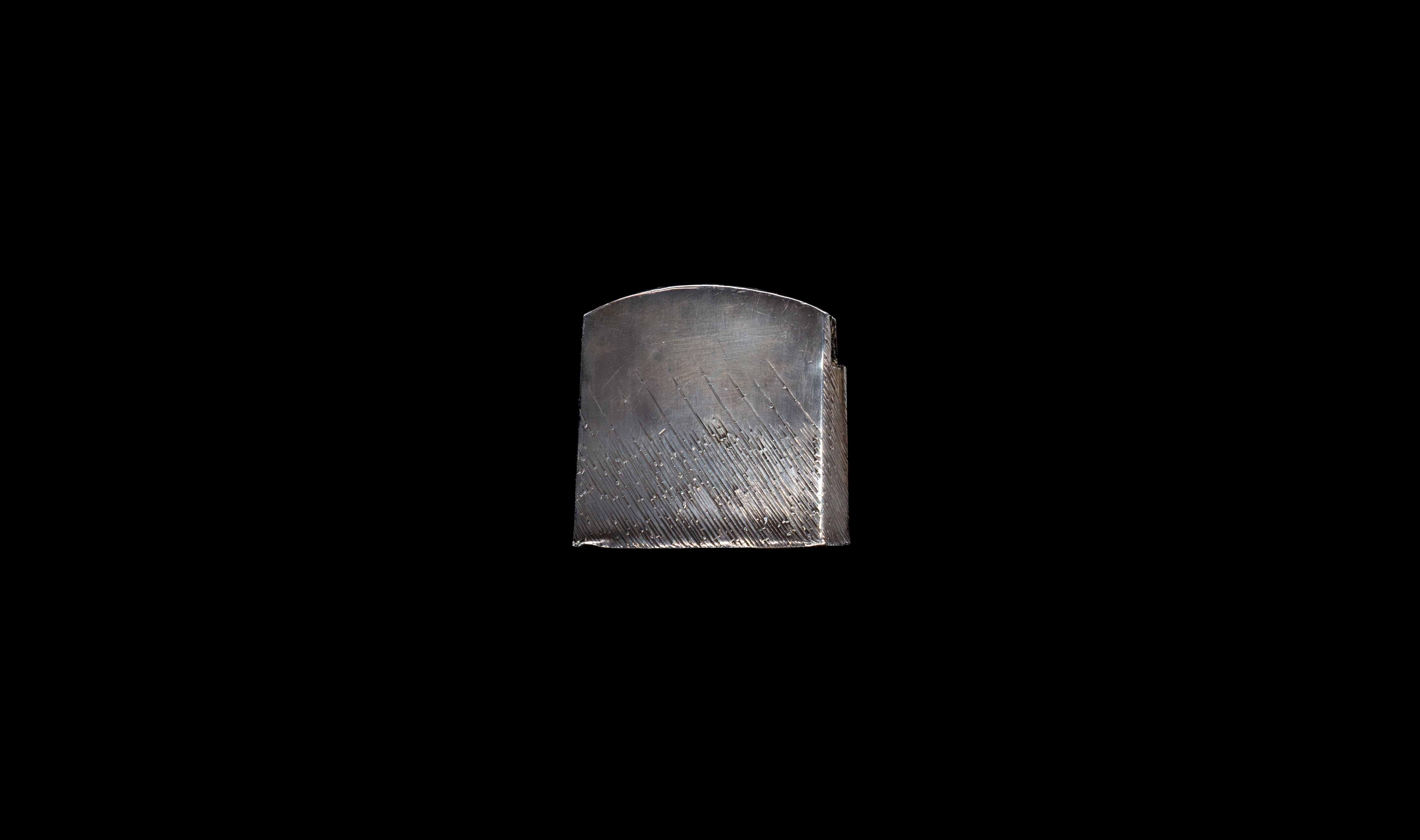 Antique Japanese Katana: Ubu Nakago, Hoso-Suguha, Genji Wheel Tsuba — 22 of 39