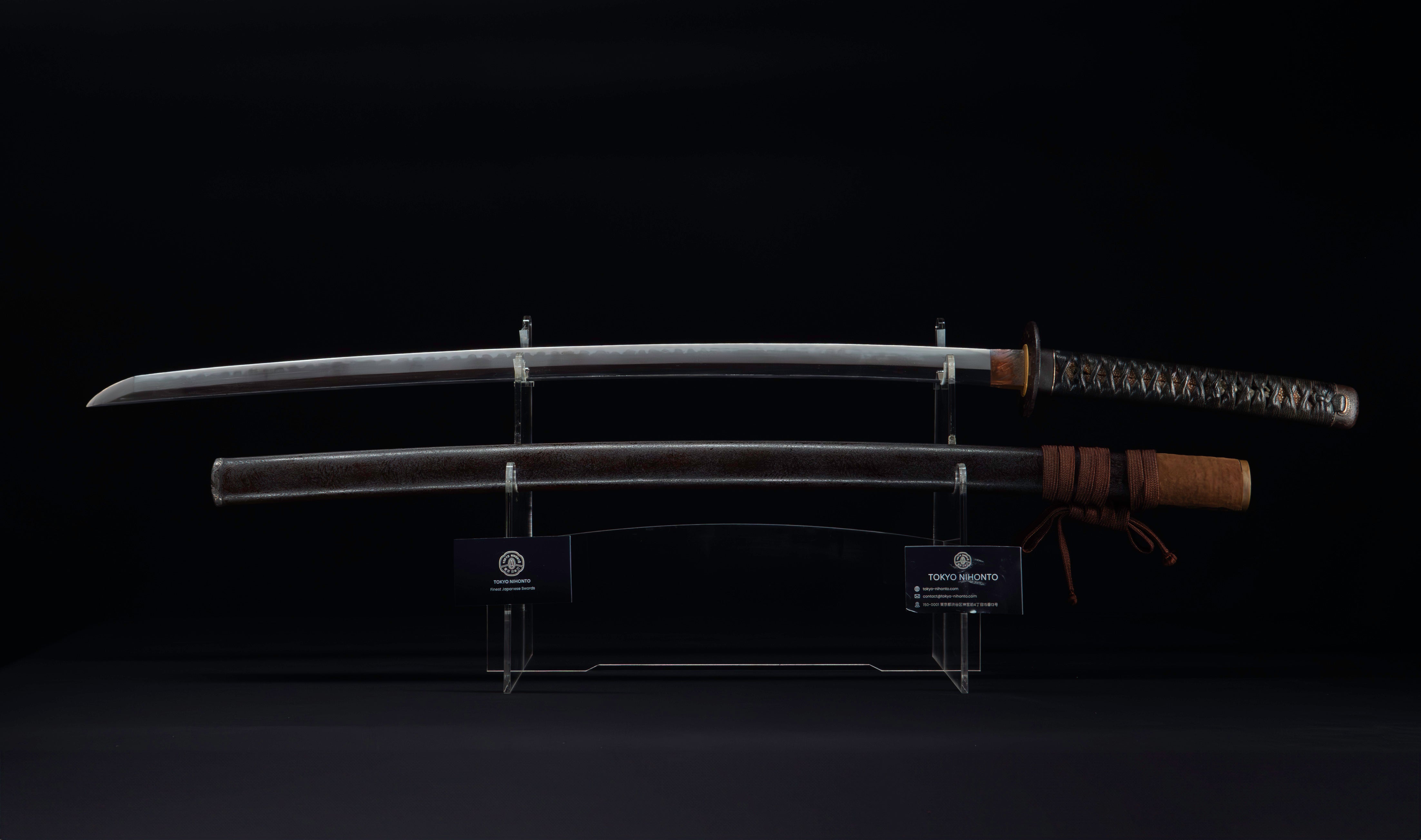 Antique Japanese Katana: Gunome Hamon, Higo Iron Fittings, Leather Tsukamaki — 3 of 41