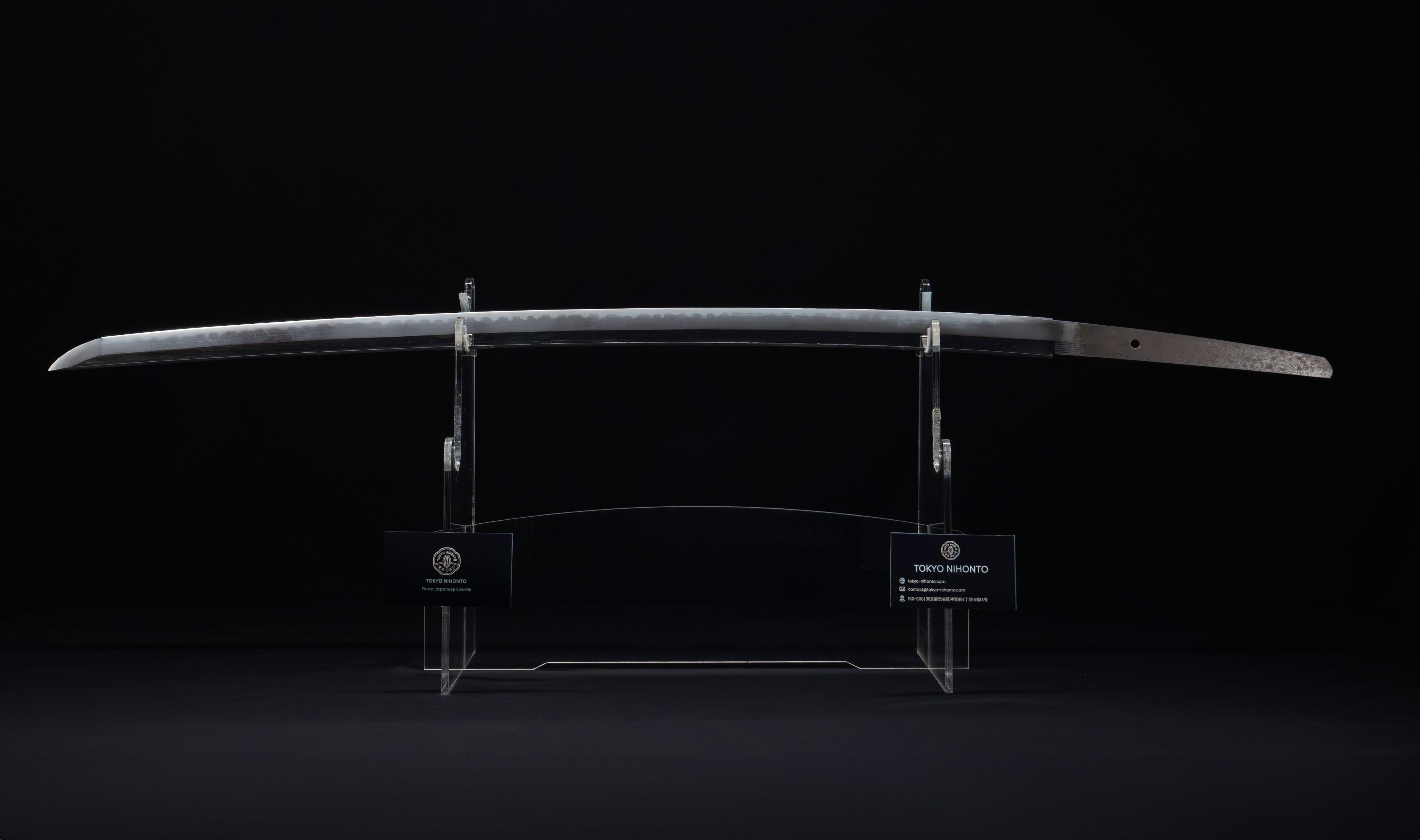 Antique Japanese Katana: Gunome Hamon, Higo Iron Fittings, Leather Tsukamaki — 8 of 41