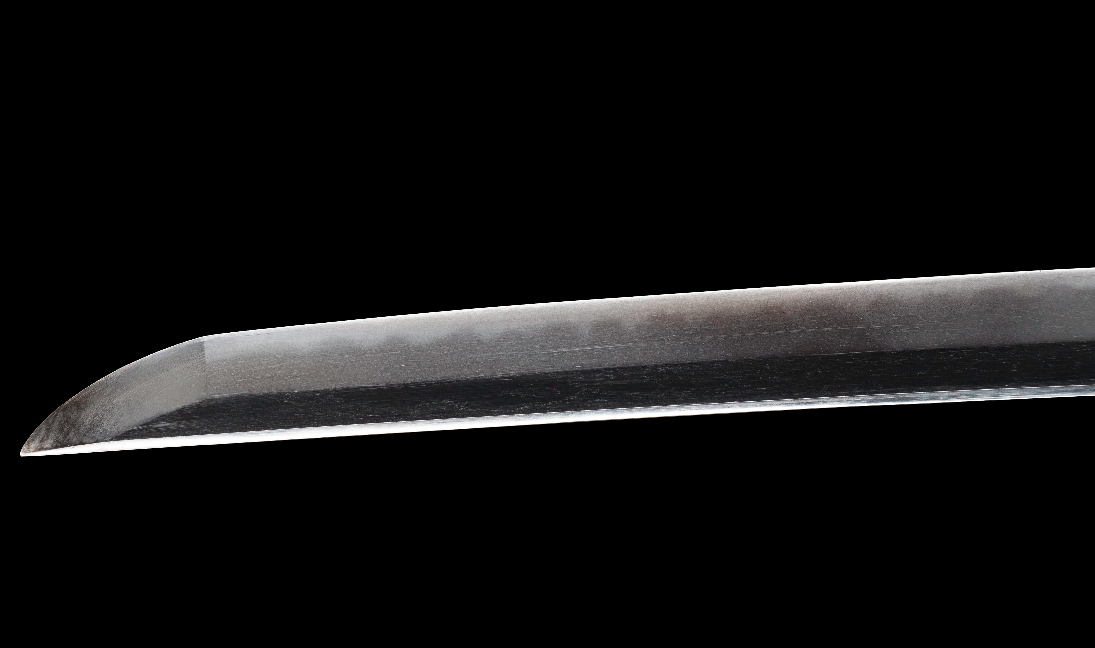 Antique Japanese Katana: Gunome Hamon, Higo Iron Fittings, Leather Tsukamaki — 9 of 41