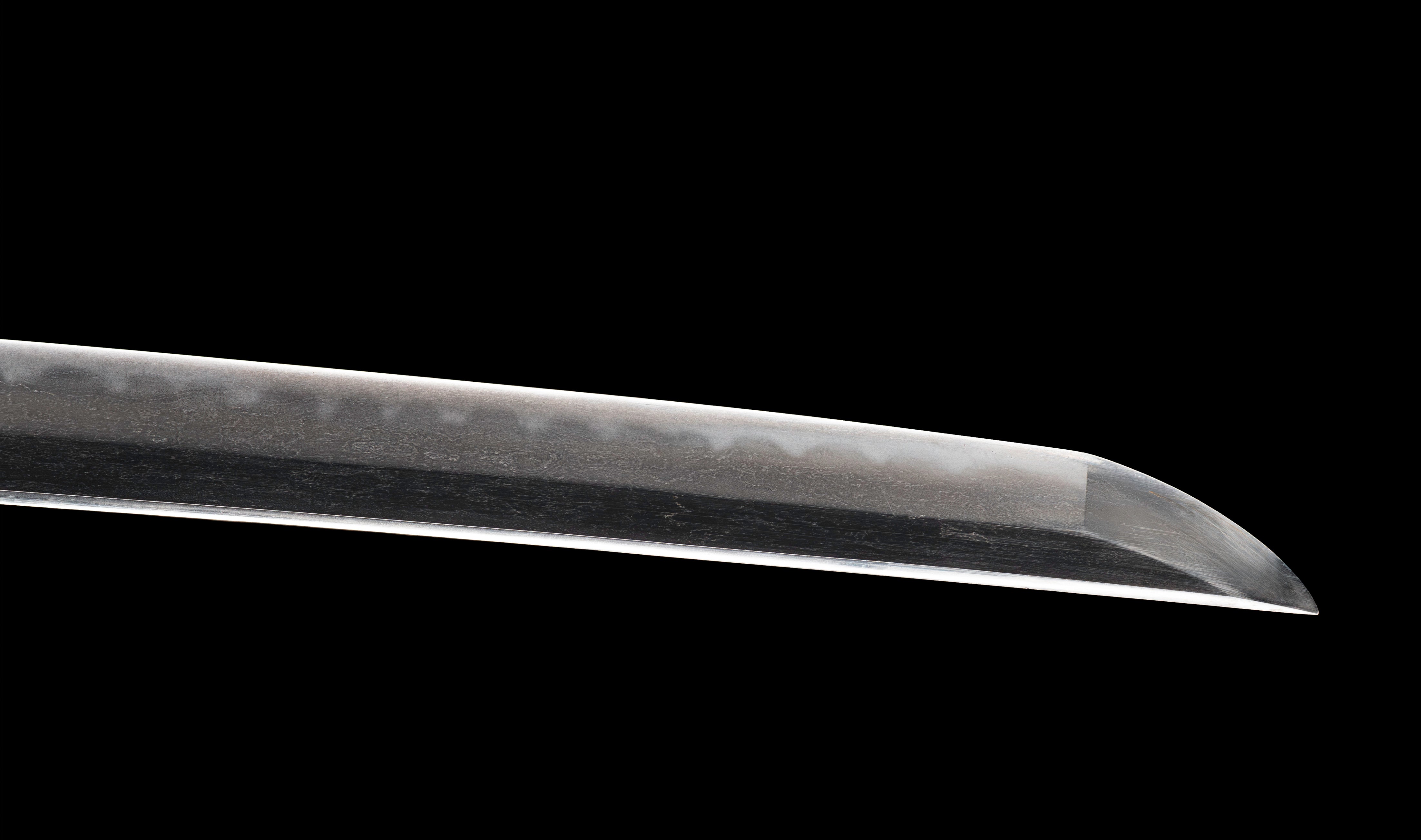 Antique Japanese Katana: Gunome Hamon, Higo Iron Fittings, Leather Tsukamaki — 18 of 41