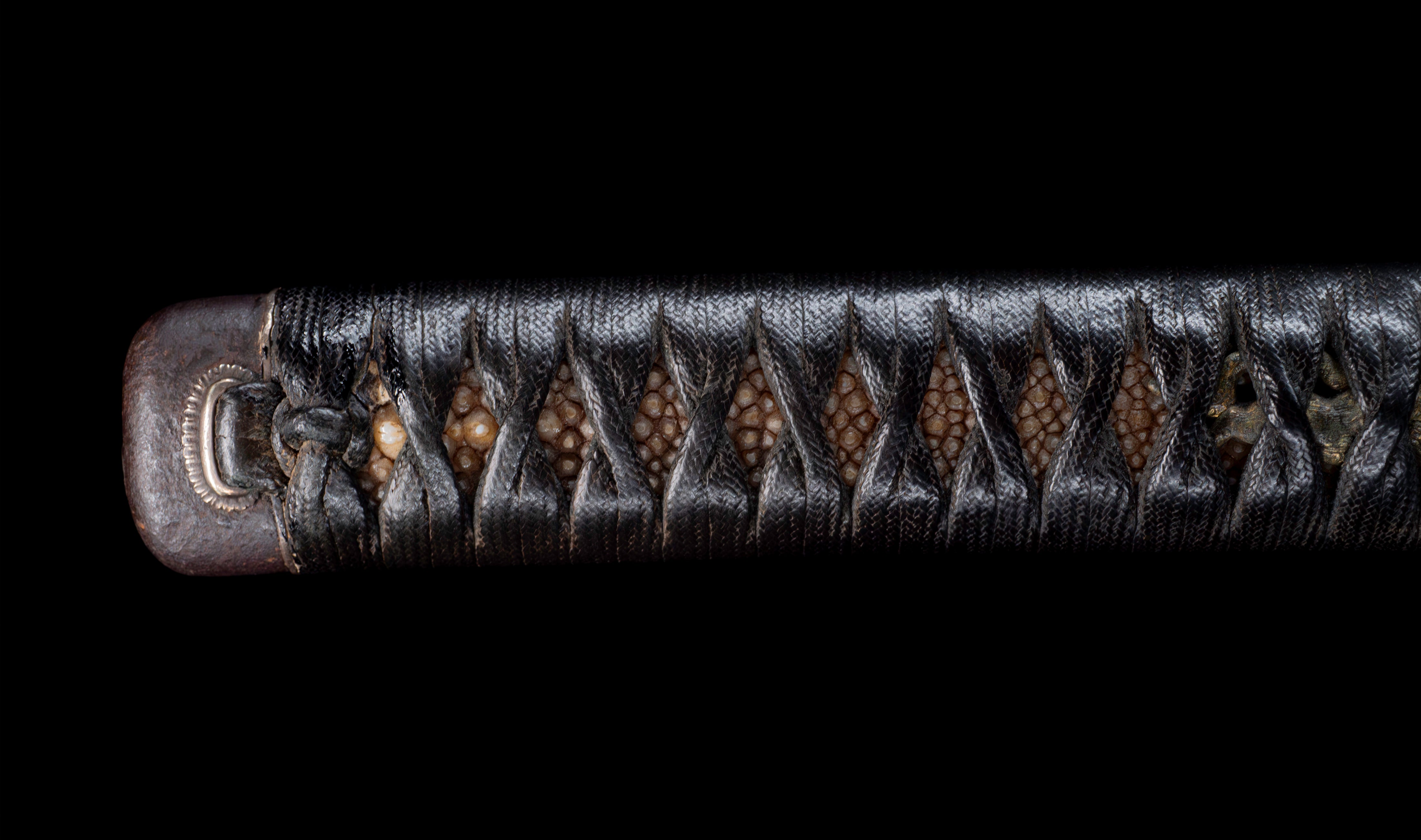 Antique Japanese Katana: Gunome Hamon, Higo Iron Fittings, Leather Tsukamaki — 36 of 41