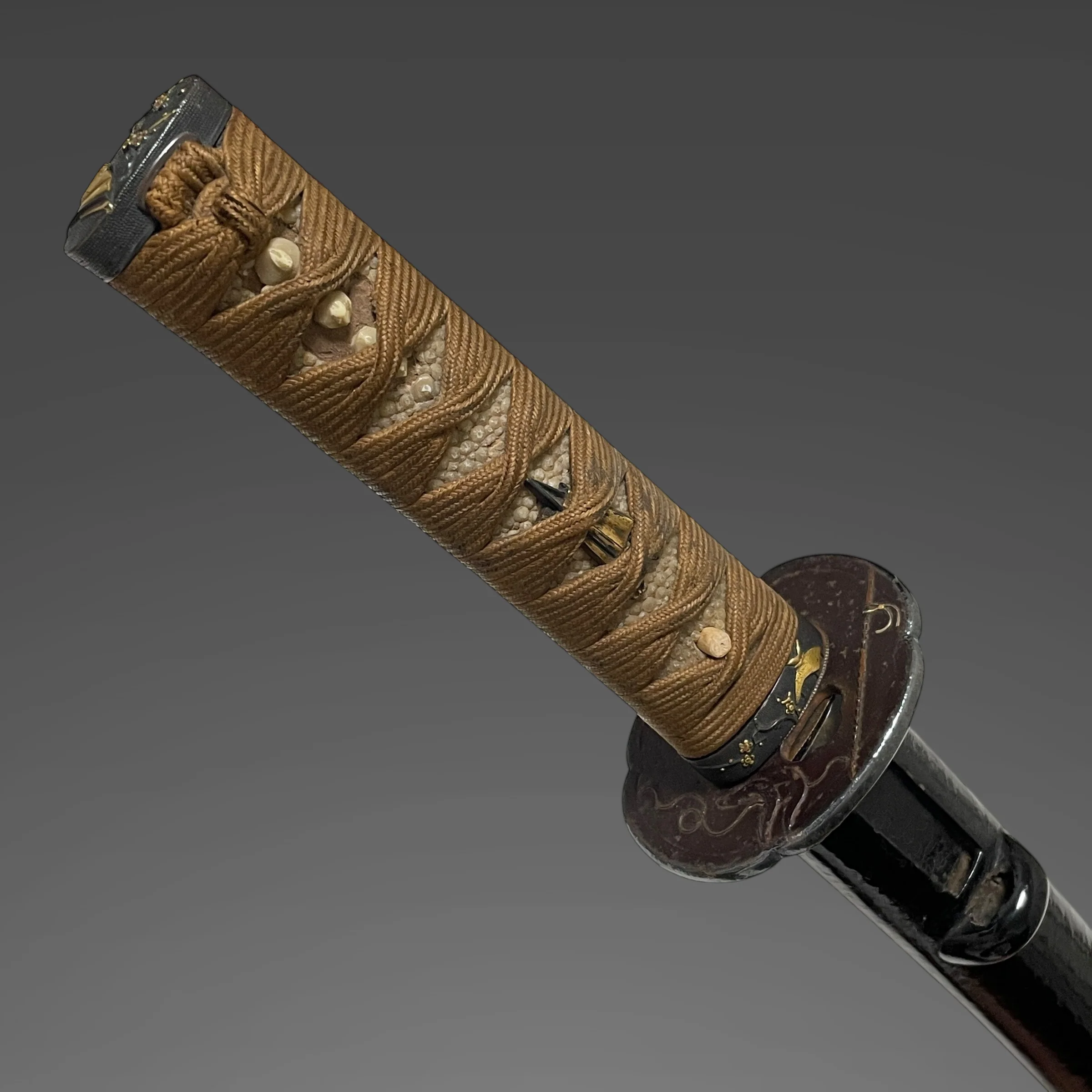 Antique Koshirae for Wakizashi with Plum-themed Fittings, Edo Period — 6 of 15