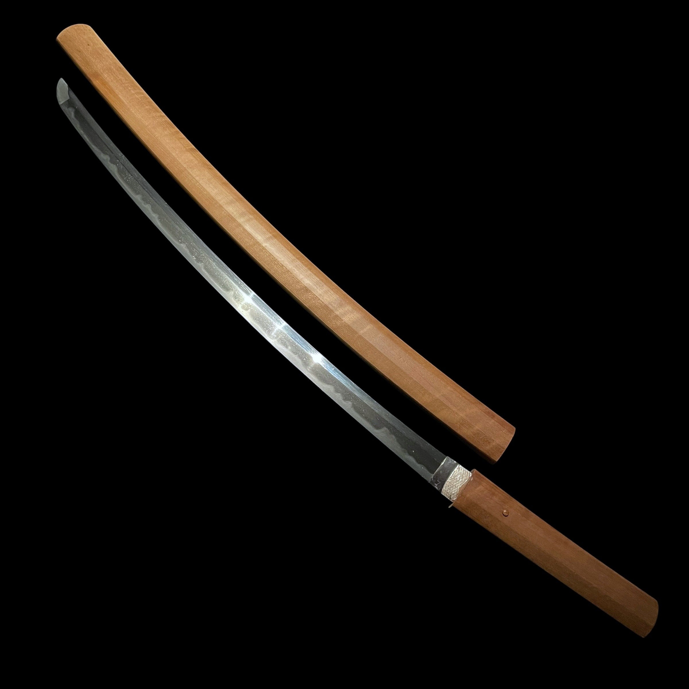Wakizashi: Bizenkoku ju signed Long Wakizashi Muromachi Period — 1 of 14